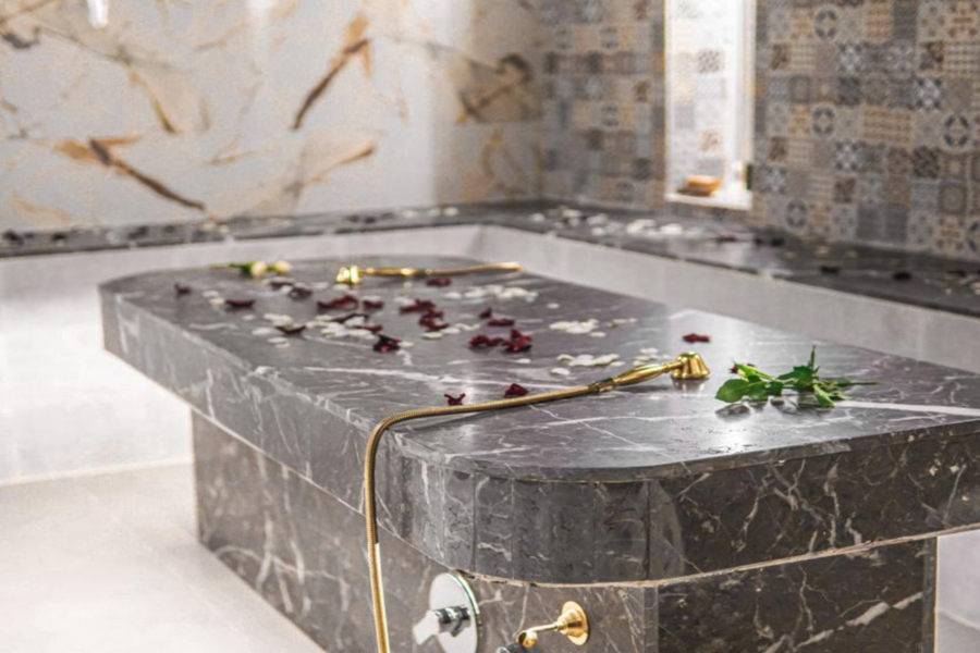 Massaggio spa tradizionale e hammam con trasferimento