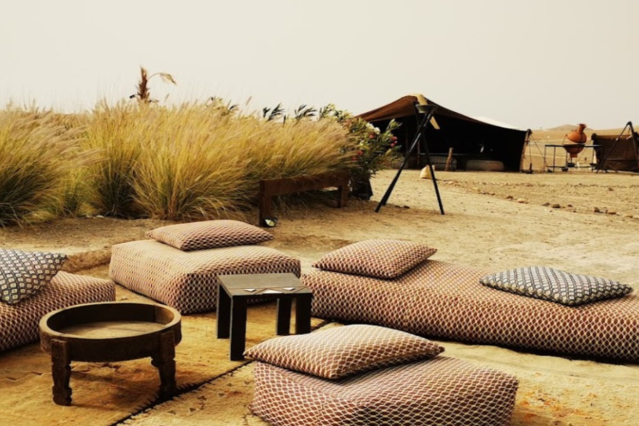 Cena al tramonto nel deserto di Agafay