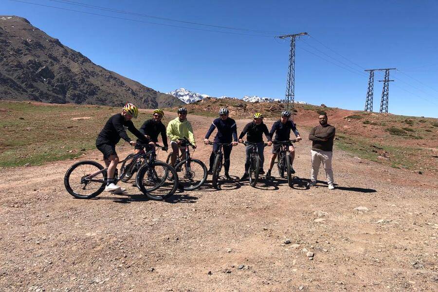 Tour in bicicletta alla montagna dell'Atlante e al villaggio berbero da Marrakech