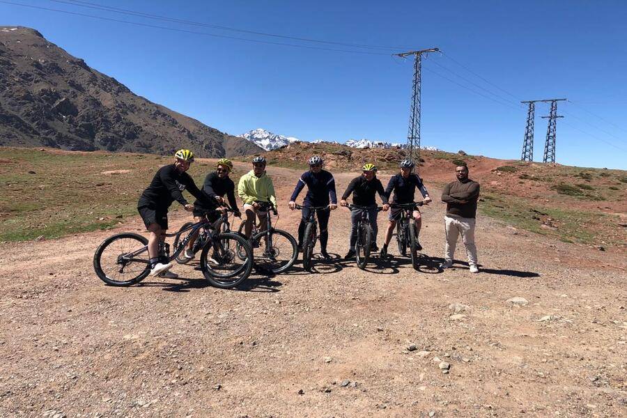 Tour in bicicletta alla montagna dell'Atlante e al villaggio berbero da Marrakech