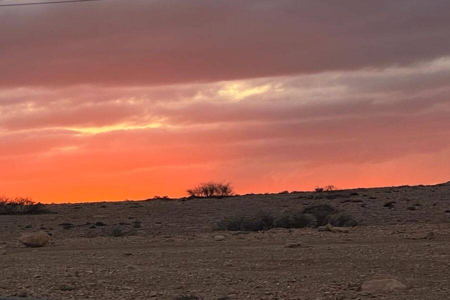 Cena al tramonto nel deserto di Agafay