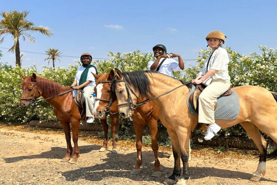 Giro a cavallo a Marrakech Palmeraie