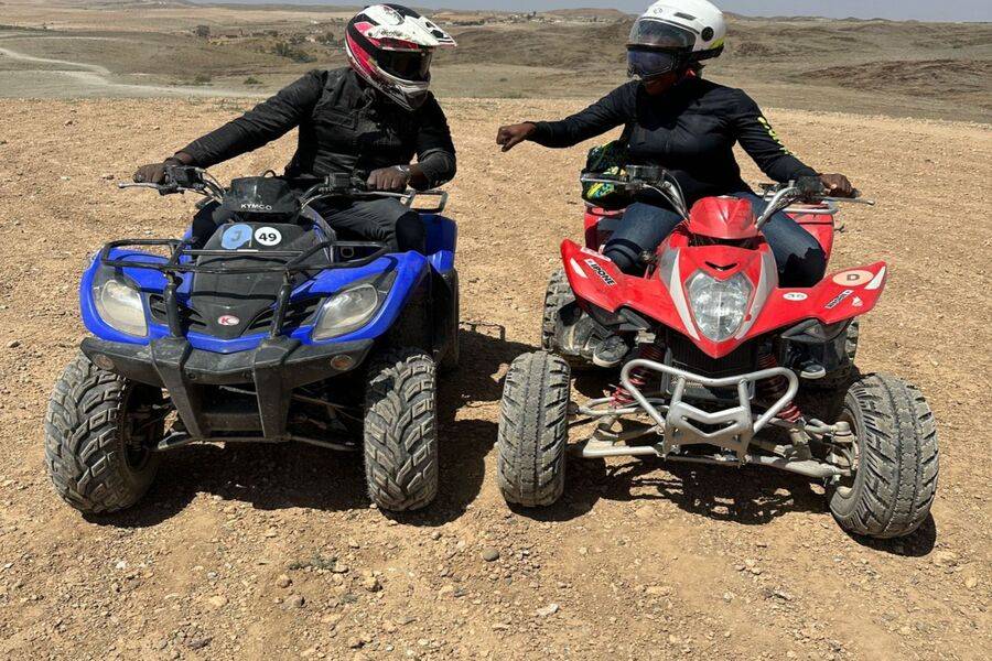 Quad Bike, Camel Ride e cena nel deserto roccioso di Agafay